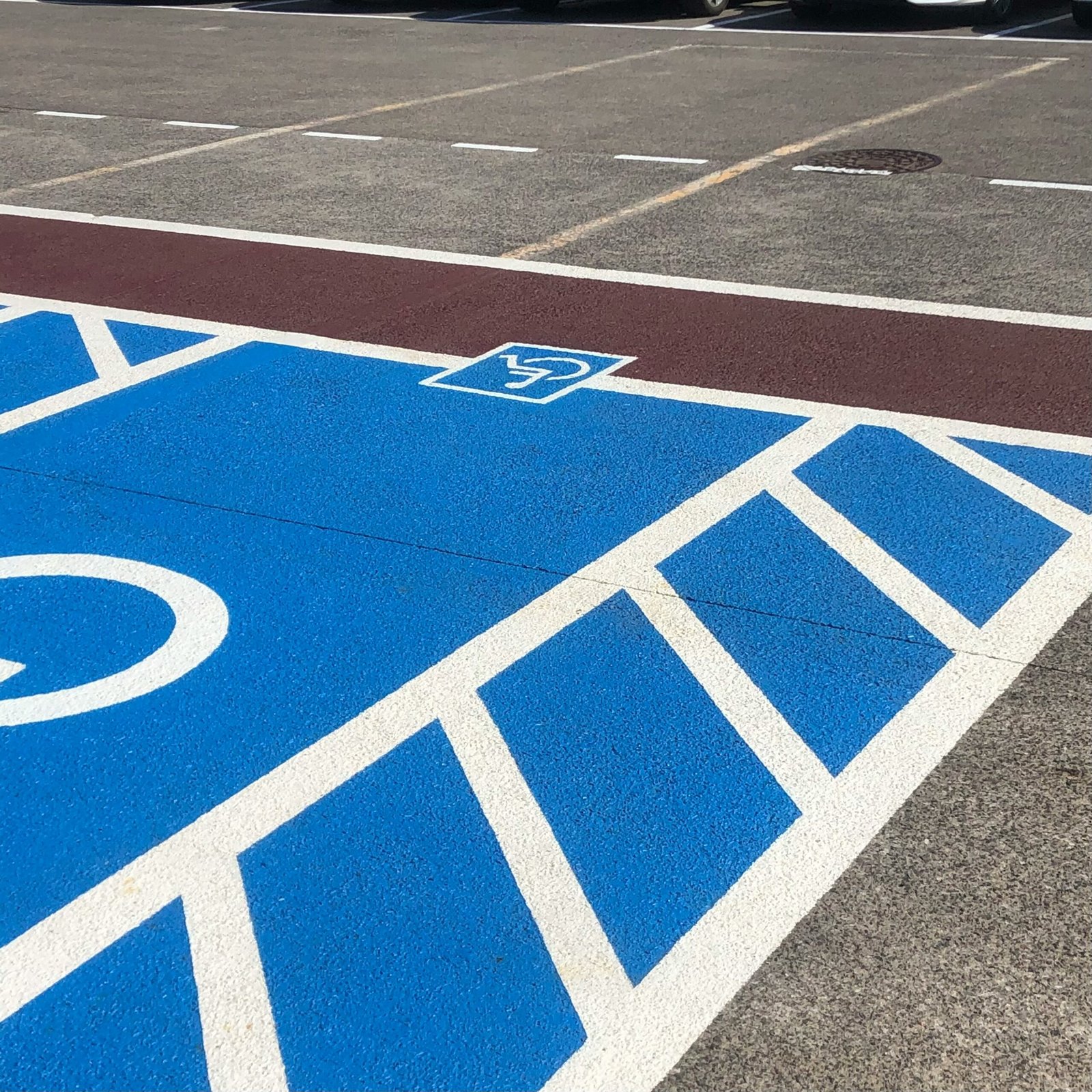Pintura de parking y garaje en Calella